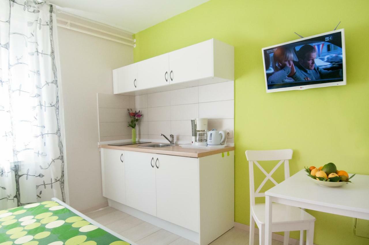 Studio And Apartment Nadia With Garden โปเรช ภายนอก รูปภาพ